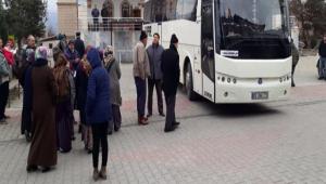 UMRECLER DUALARLA KUTSAL TOPRAKLARA UURLANDI