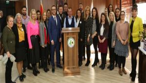 GEN GRMCLER VE KADIN GRMCLERDEN BAKAN ZCAN\'A ZYARET