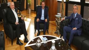 CHP\'nin iki nemli isminden Bakan zcan\'a ziyaret