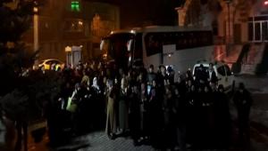 DUALARLA KUTSAL TOPRAKLARA UURLANDILAR