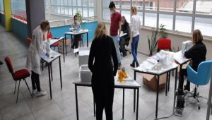 SALIK ALIANLARI N HER GN 500 ADET MASKE HAZIRLIYORLAR