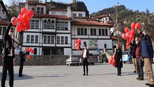 23 NSAN GYNK\'TE COKUYLA KUTLANDI