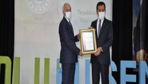 MUSTAFA ZMECOLU ANADOLU LSES TRKYE\'DE ISO 45001 BELGES ALAN LK OKUL OLDU