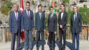 Fatih Kavak, TRKSOY heyetini arlad