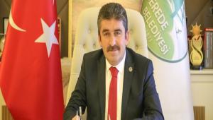 Hizmet retmeye, gnllere dokunmaya devam edeceiz