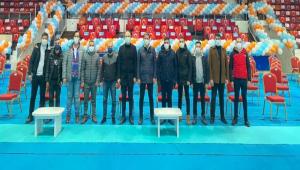 AK Parti 6. Olaan l Genlik Kollar Kongresi yapld