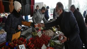 Bolu Belediyesi\'nden vatandalara kandil lokmas