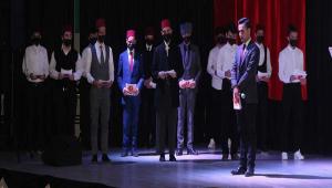 STKLAL MARI\'NIN KABUL VE MEHMET AKF ERSOY\'U ANMA GN PROGRAMI DZENLEND