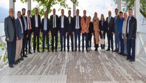 pekyolu Belediyeleri Sapanca\'da bulutu