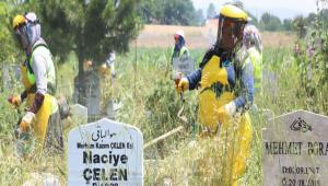 MEZARLIKLAR BAYRAMA HAZIR