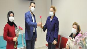 HASTA HAKLARI GN\'NDE D HEKML FAKLTESNDEN HASTALARINA KARANFL