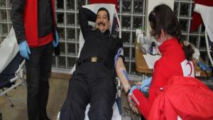 EMNYET\'TEN KAN BAII KK HCRE KAMPANYASINA DESTEK