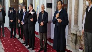 VAL MT, TERAVH IKII VATANDALA SOHBET ETT