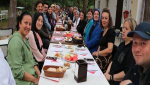 L MDRLNDE VEFA AKAMI