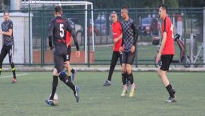 B GRUBUNDA HEYECAN DORUKTA