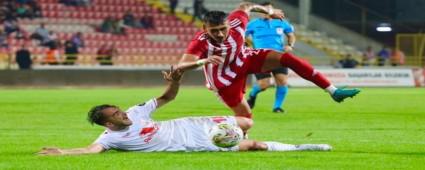 4 PENALTIDAN SADECE 1 TANES FLELERLE BULUTU