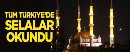 Tm Trkiye\'de selalar okundu