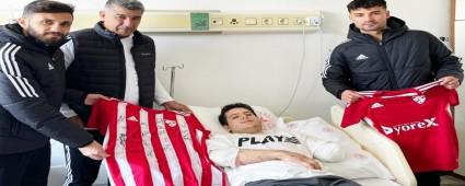 BOLUSPOR\'DAN DEPREMZEDE ALPEREN\'E FORMA HEDYES