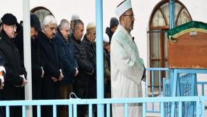 DEPREMZEDE KADIN HAYATINI KAYBETT