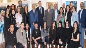 GZEL SANATLAR RENCLERNN MEZUNYET SERGS