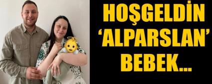 SEFA GNAY LE E REM\'N MUTLU GN