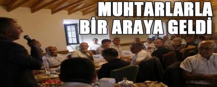 MUHTARLARLA BR ARAYA GELD