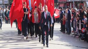 Gerede\'de Cumhuriyet\'in 100. yl cokuyla kutland