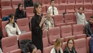 SENATONUN YELER 5\'NC KEZ BR ARAYA GELD