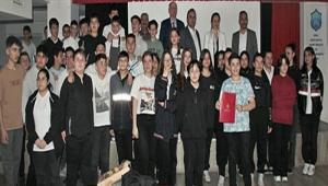 Mengen Alk le Turizm Otelcilikte, Genlere Yurtdnda niversite Eitimi\' Konferans Verildi