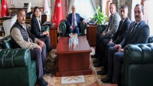 LK OCAKLARI BAKANI SEDAT TOK VAL KILI\'I MAKAMINDA ZYARET ETT